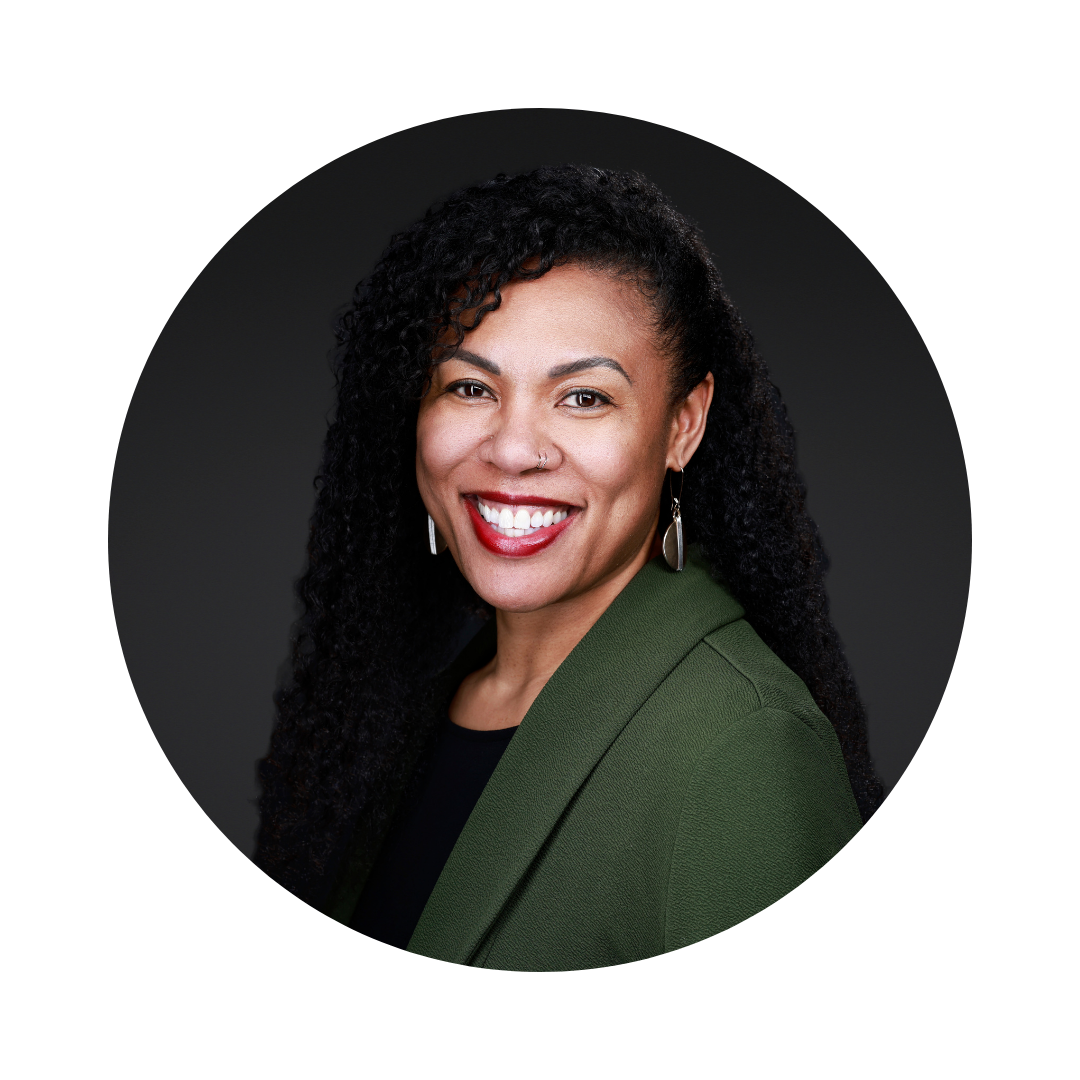 Headshot Image of Liz Owens